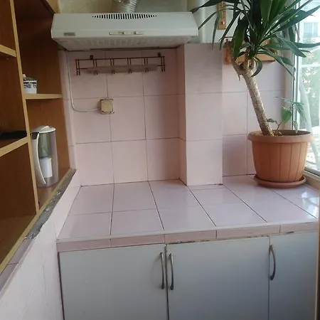 Yoana Apartment *