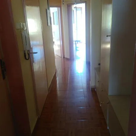 Apartman Yoana *